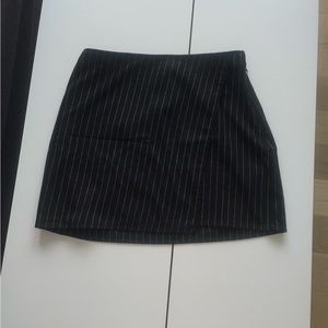 Hollister pencil skirt - soft stretchy material, new w tags